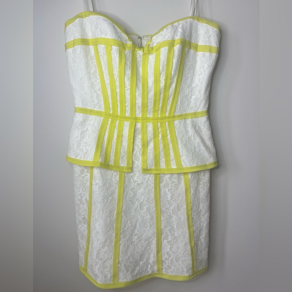 NEW BCBGMAXAZRIA KELLYN STRAPPING DETAILED STRAPLESS DRESS IRG61B14/M643A SIZE 6 - Picture 4 of 10